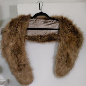 Fuax fur wrap/stole